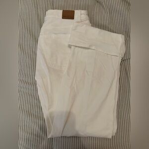 American Eagle Outfitters women’s Cream high waisted jeans (wore them once!)